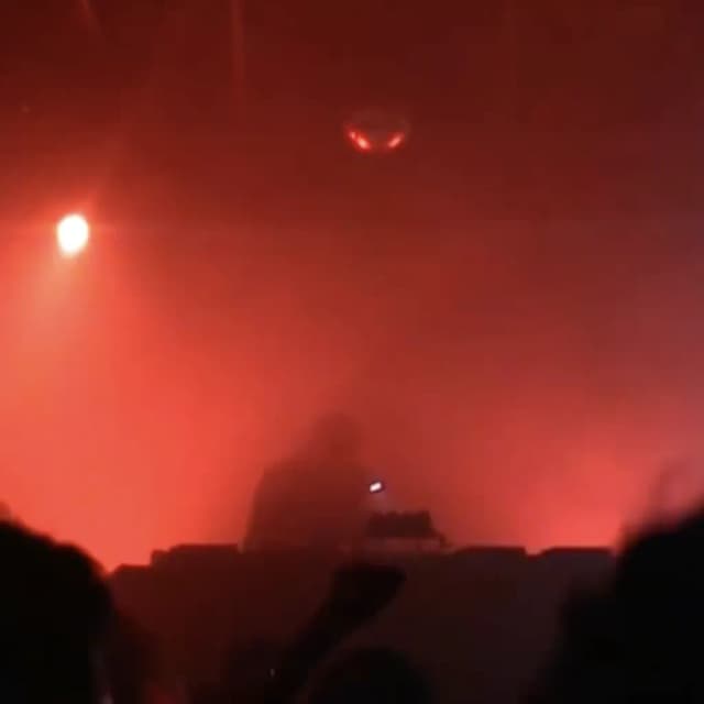 ISSUE 003 @jamie___xx