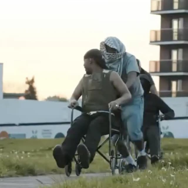 ISSUE 003 @mustafathepoet