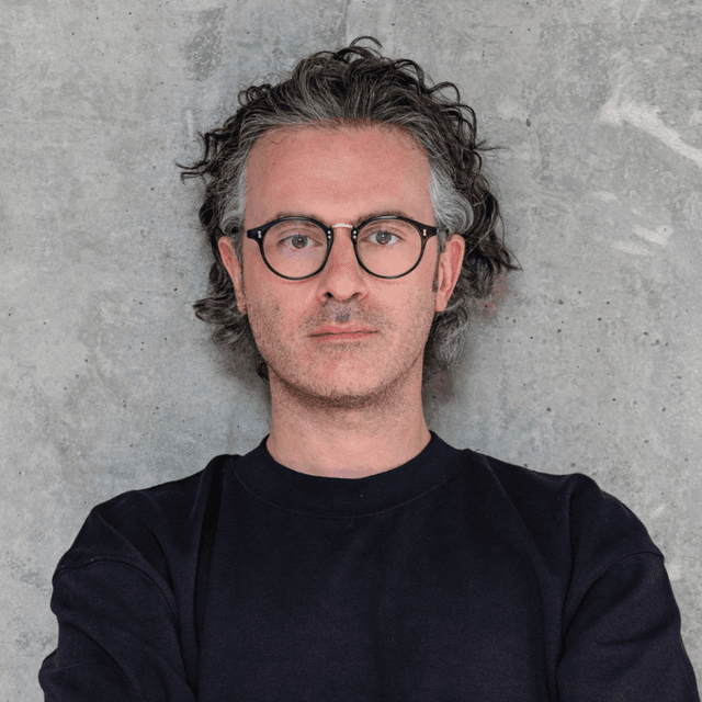 ISSUE 001 @giuseppe_moscatello