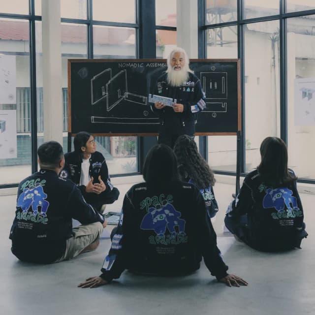 ISSUE 005 @space_available