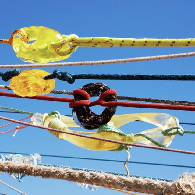 ISSUE 004 @Kate Newby