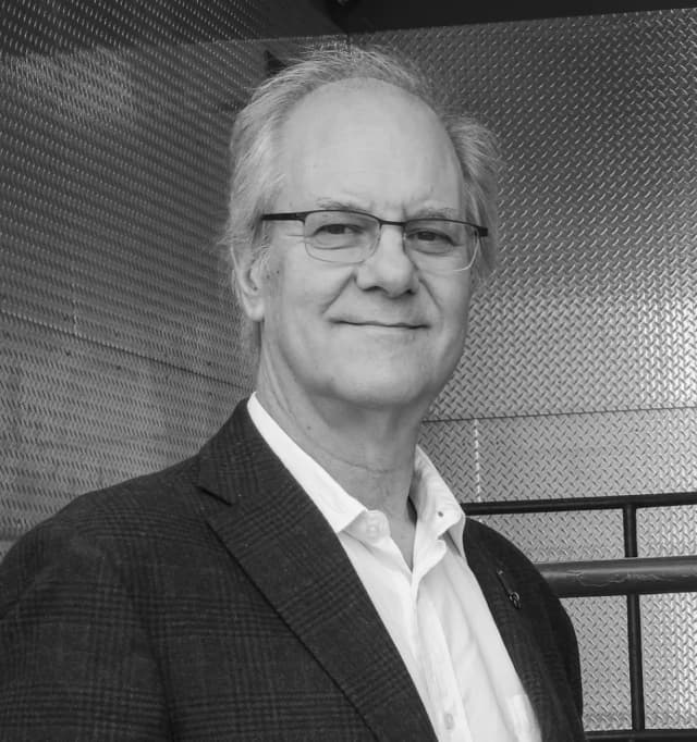 ISSUE 005 @sawicki.tarella