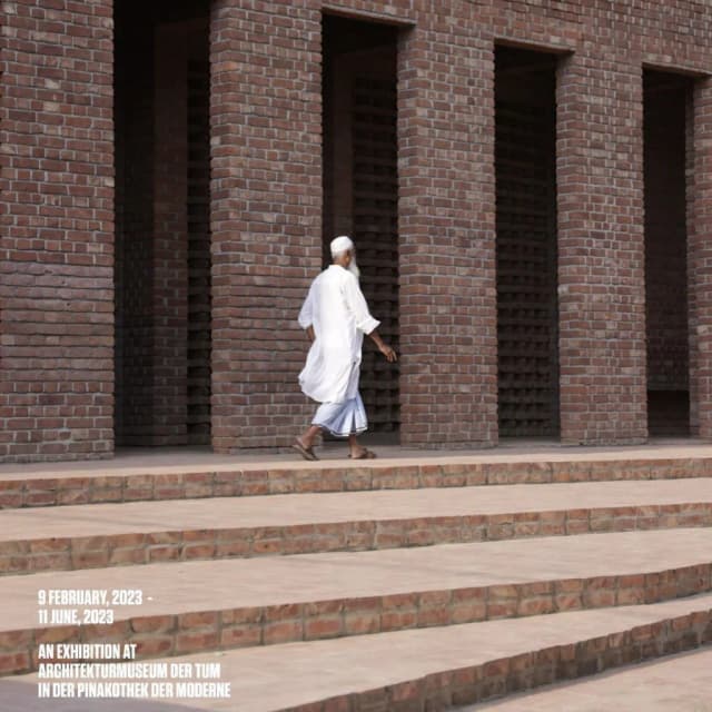 ISSUE 005 @marinatabassum