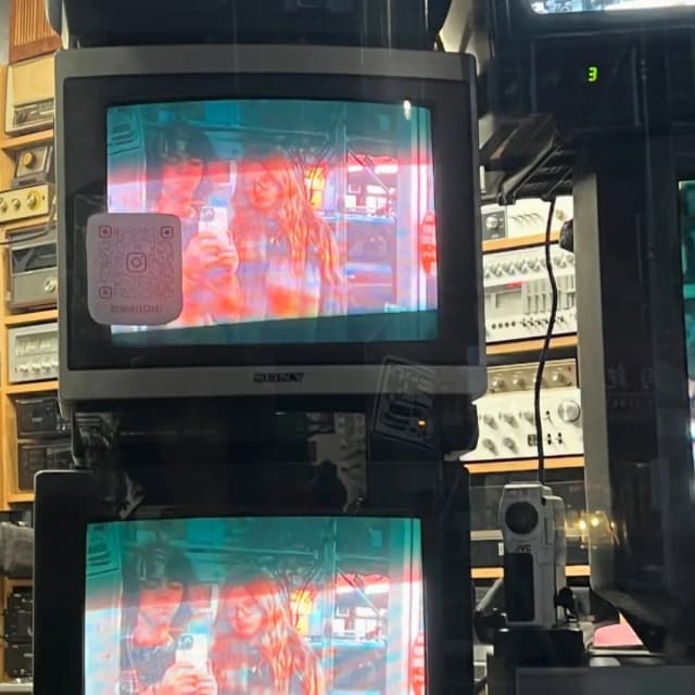 ISSUE 003 @ethanbortnick