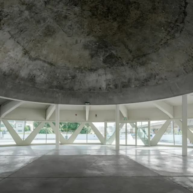 ISSUE 005 @sharjahart