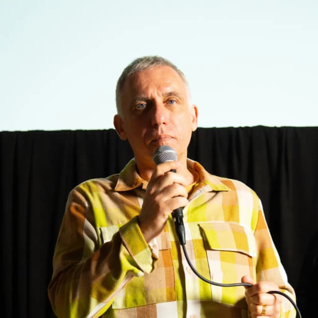 ISSUE 003 @saulpears