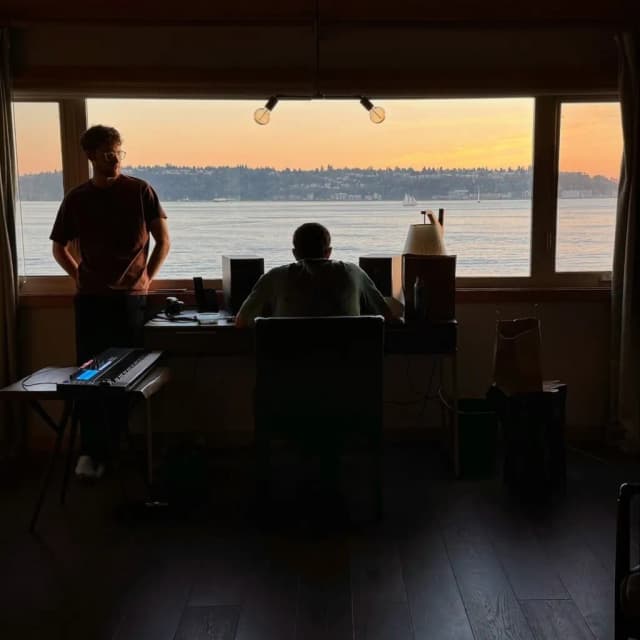 ISSUE 003 @fredagainagainagainagainagain