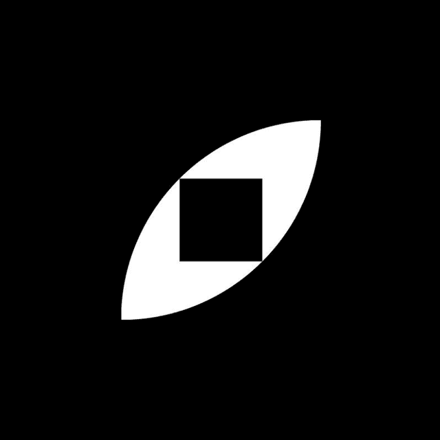 ISSUE 001 @brightmomentsgallery