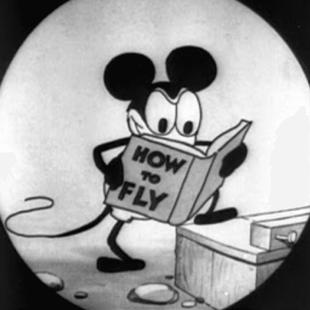 ISSUE 001 @michail_pirgelis