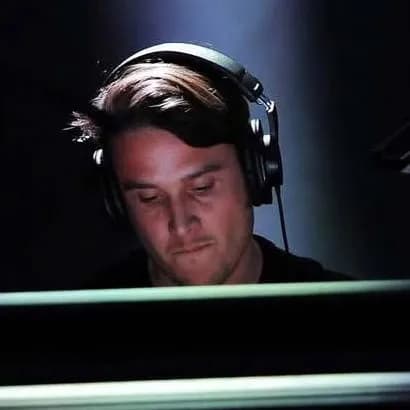 ISSUE 003 @get_loud_studio