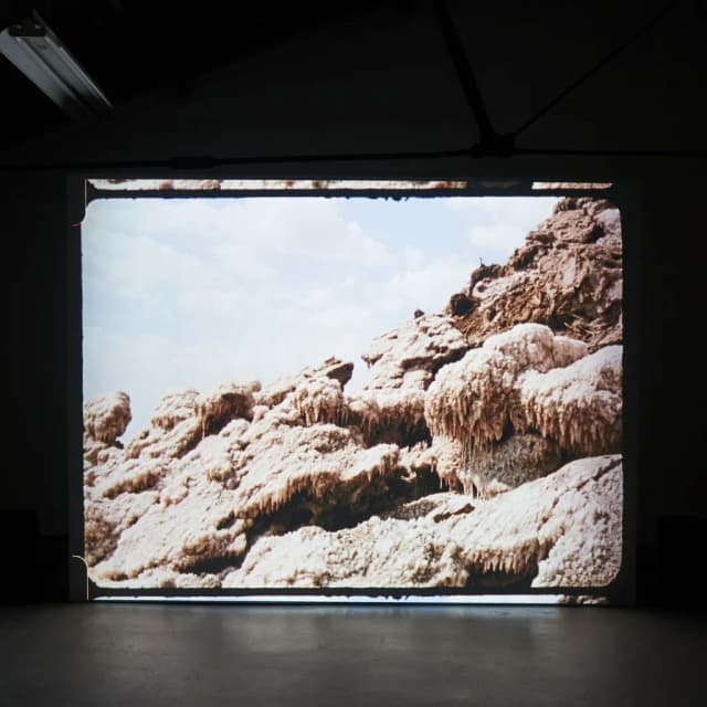 ISSUE 004 @Noor Abed