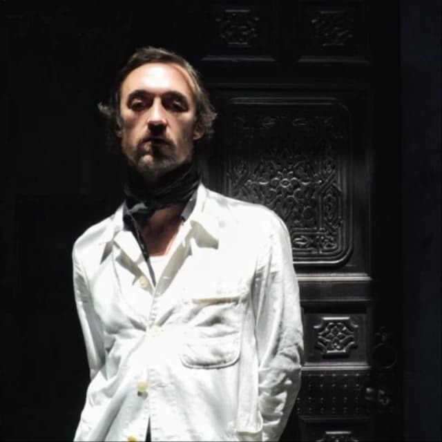 ISSUE 002 @danielecavalli