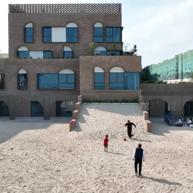 ISSUE 005 @agi_architects