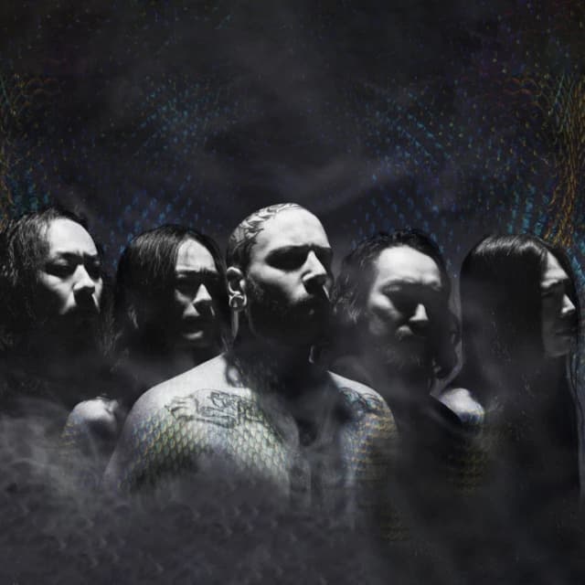 ISSUE 002 @crystallake777