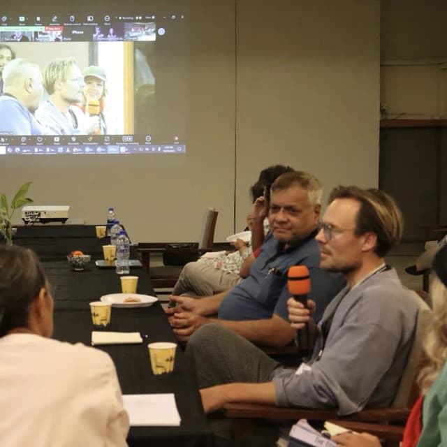 ISSUE 004 @Waheeda Baloch